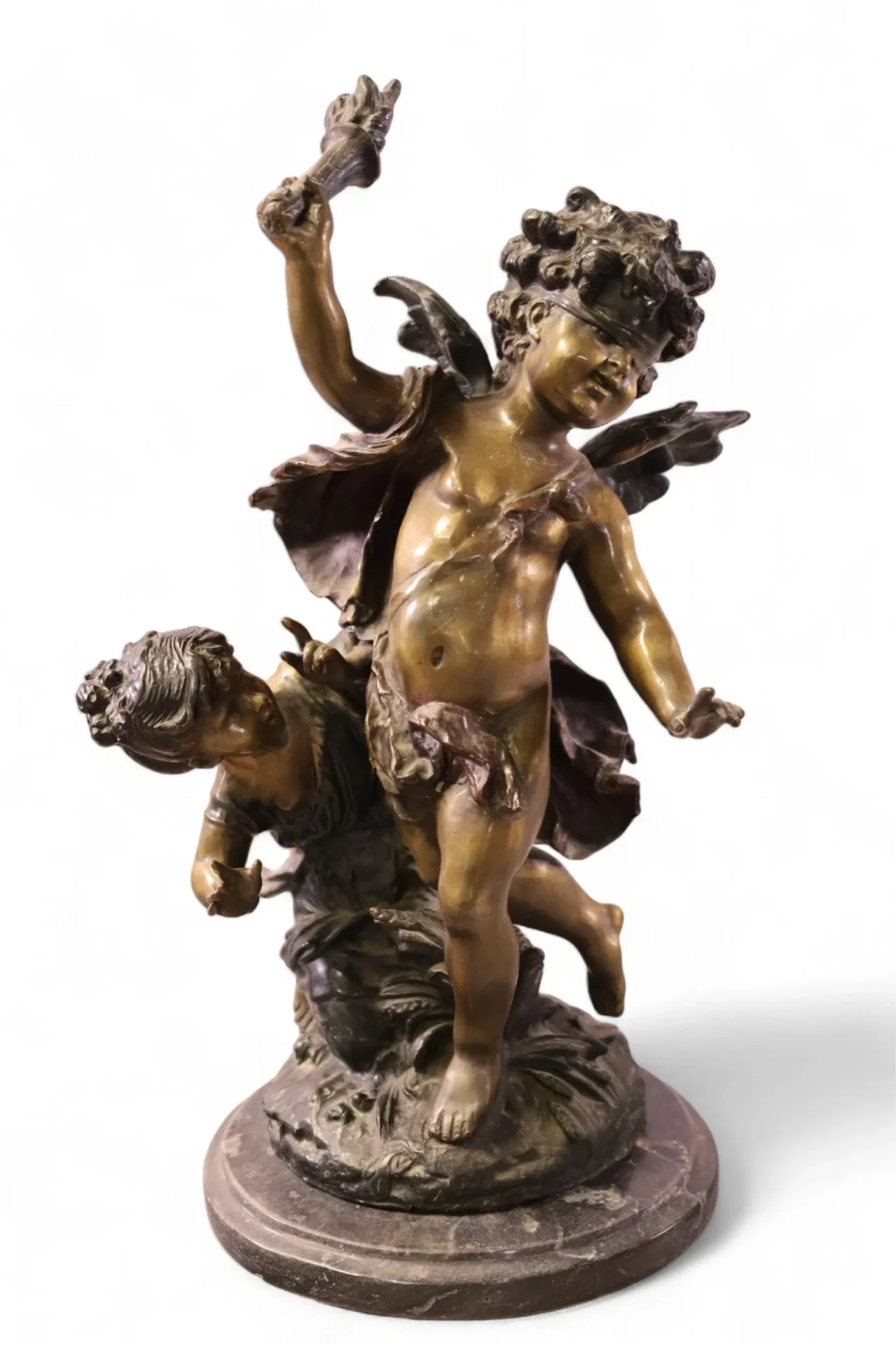 Bronze sculpture of two cherubs.