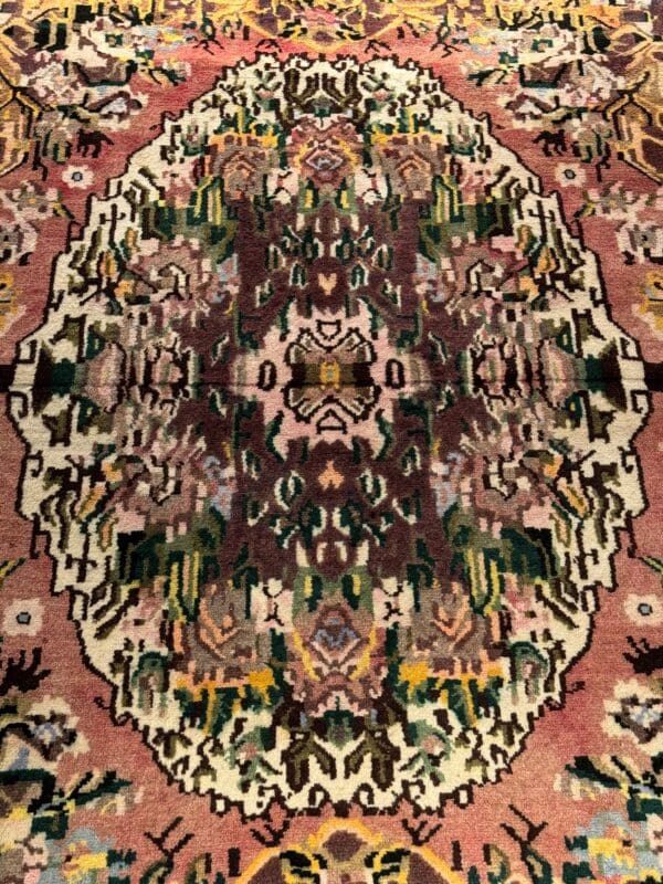 Persian handmade pure wool small Bakhtiar carpet 4'10 x 3'8  - Image 2