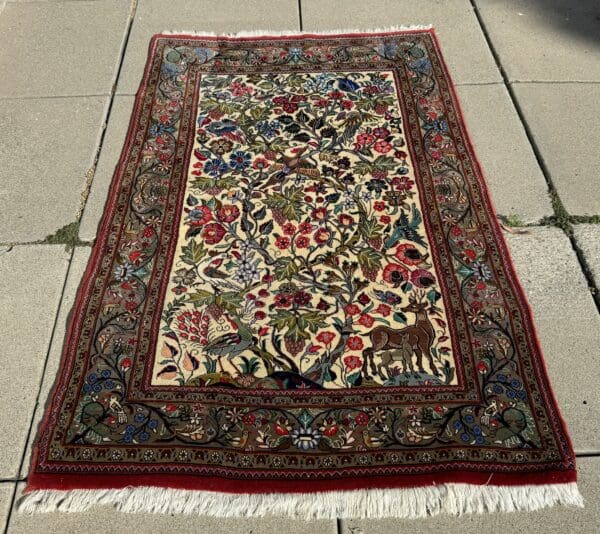 Stunning pure wool Pictorial Old Persian Qum Carpet 5'3 x 3'5 