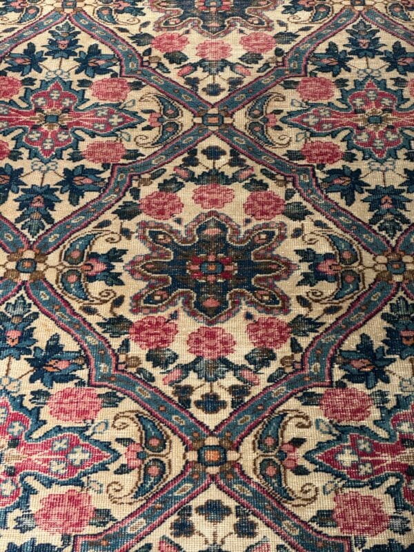 Old handmade Yazd Lattice Carpet 11'1 x 7'11 wide - Image 2