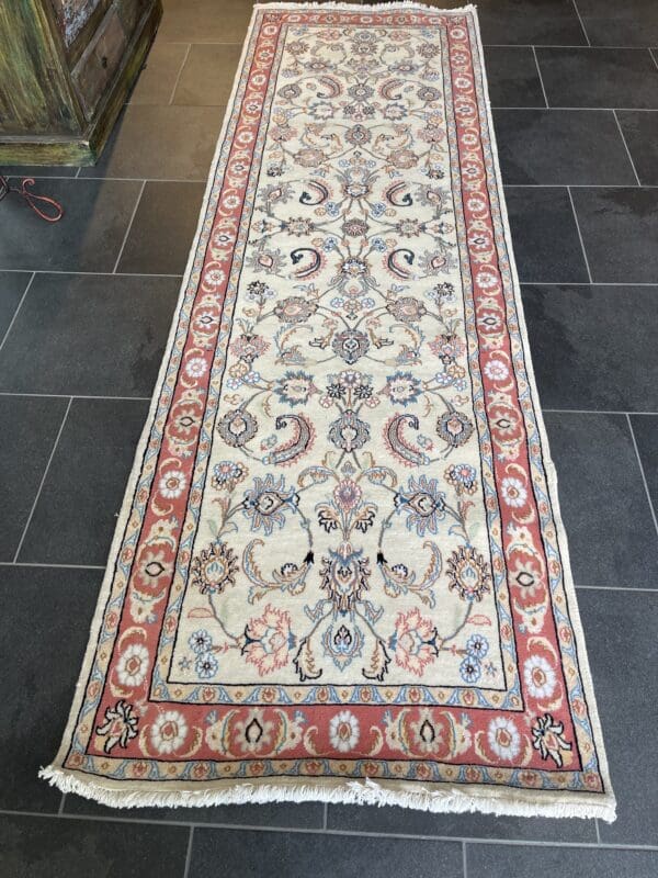 Handmade Persian Nain Pink runner 9'7 x 3'1 